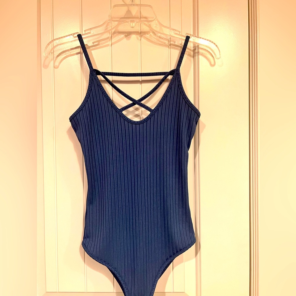 Signature 8 bodysuit